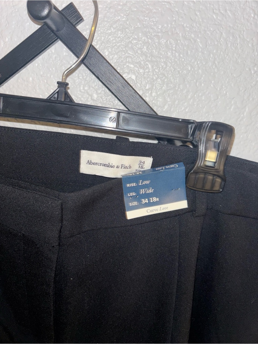 Abercrombie Curve Love Low Rise Wide Leg Trouser Pants Black 34 18R NWT - Picture 3 of 4